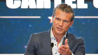 Pentágono amplía exámenes hormonales en todas las fuerzas armadas de EE. UU.