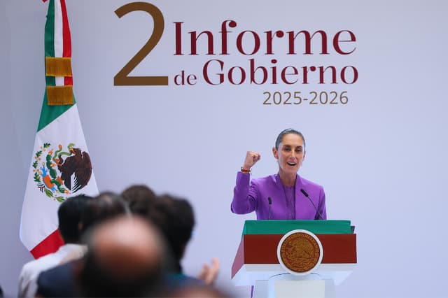 La presidenta de México, Claudia Sheinbaum, pronuncia su discurso durante el segundo Informe sobre el Estado de la Unión de su mandato en el Palacio Nacional el 1 de septiembre de 2026 en la Ciudad de México, México. (Eloisa Sánchez/Getty Images)