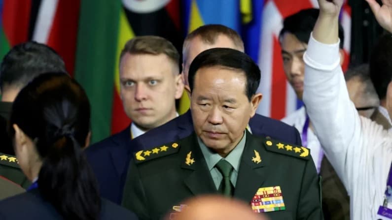 Purga militar de Xi deja al alto mando chino con solo dos miembros
