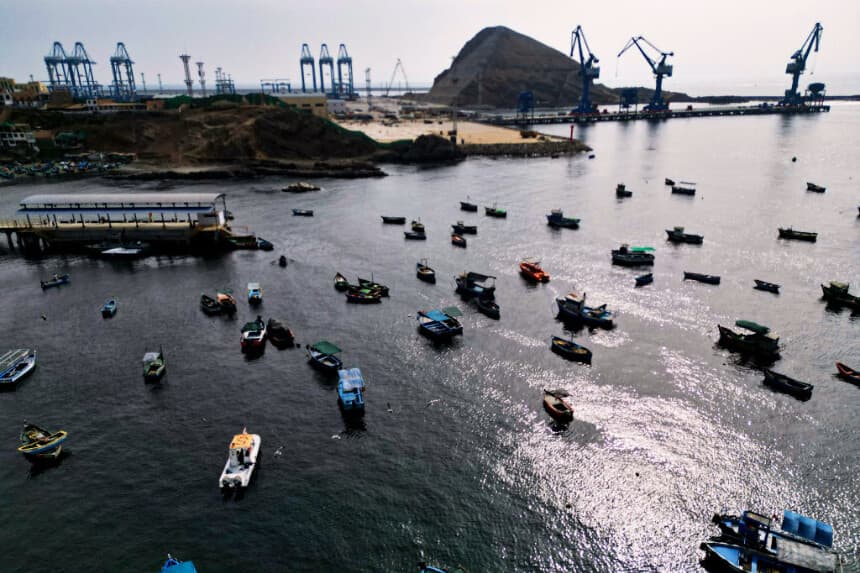 Perú da luz verde al plan maestro para construir el puerto de Corio