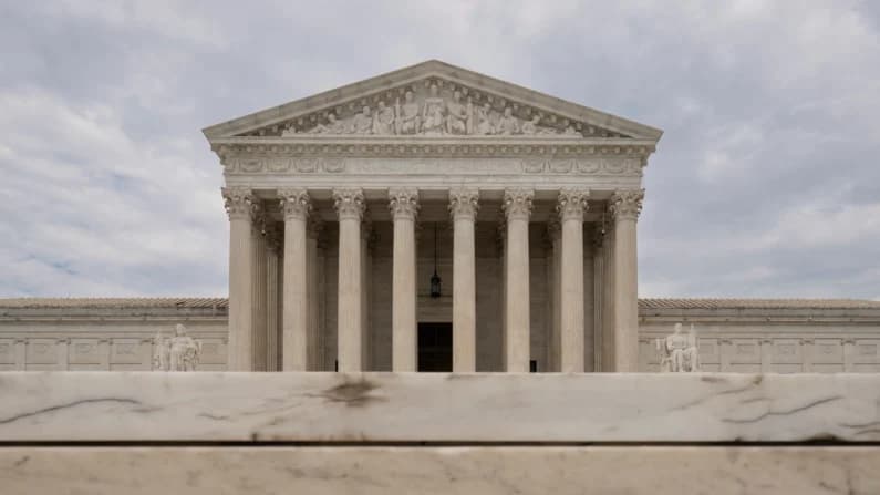 Corte Suprema rechaza impugnar mandato de vacunación de Nueva York