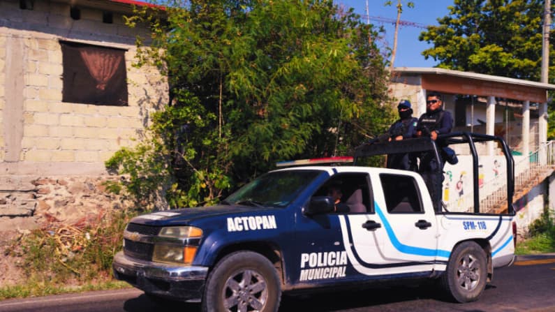 Encuentran muerto a balazos al diputado mexicano Zenyazen Escobar en Veracruz