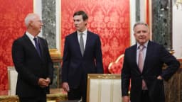 Putin recibe a enviados de EE. UU. y pausa ataques contra Kiev durante 72 horas