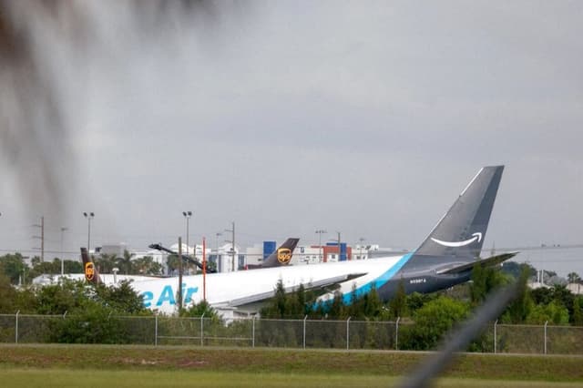 Un vuelo de carga de Amazon Prime Air se salió de la pista en el Aeropuerto Internacional de Miami, Florida, el 6 de septiembre de 2026. (Reuters)