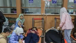 Casi 2000 personas enferman por una presunta intoxicación ligada a comidas escolares en Indonesia
