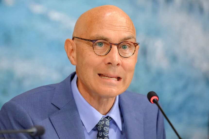 Volker Turk, Alto Comisionado de las Naciones Unidas para los Derechos Humanos, habla en Ginebra el 7 de septiembre de 2026. (Fabrice Coffrini/AFP vía Getty Images).