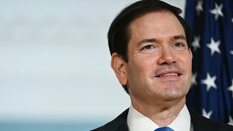 EE. UU. ofrece inversión transparente en Occidente frente a prácticas predatorias de China, afirma Rubio