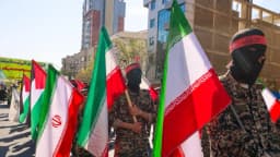 Guardia Revolucionaria advierte que Irán intensificará su respuesta a los ataques de EE. UU.
