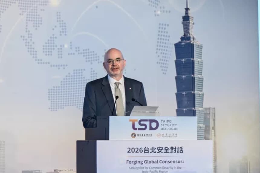 Raymond Greene, director del Instituto Americano en Taiwán (AIT), habla en el Diálogo de Seguridad de Taipéi 2026 en Taipéi el 9 de septiembre de 2026. (Sung Bi-lung/The Epoch Times).