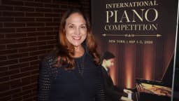 "Esto es solo el comienzo" para jóvenes pianistas: Maestra veterana sobre competencia de piano NTD