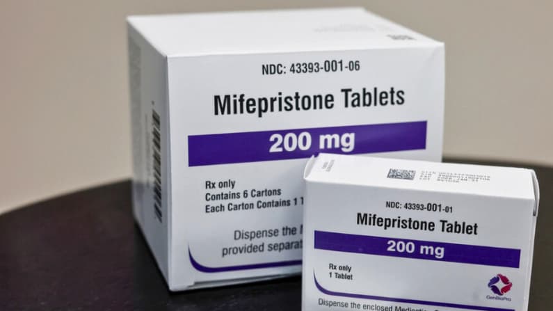 Cuestionan legitimidad de Louisiana para aprobar el uso de la píldora abortiva mifepristona