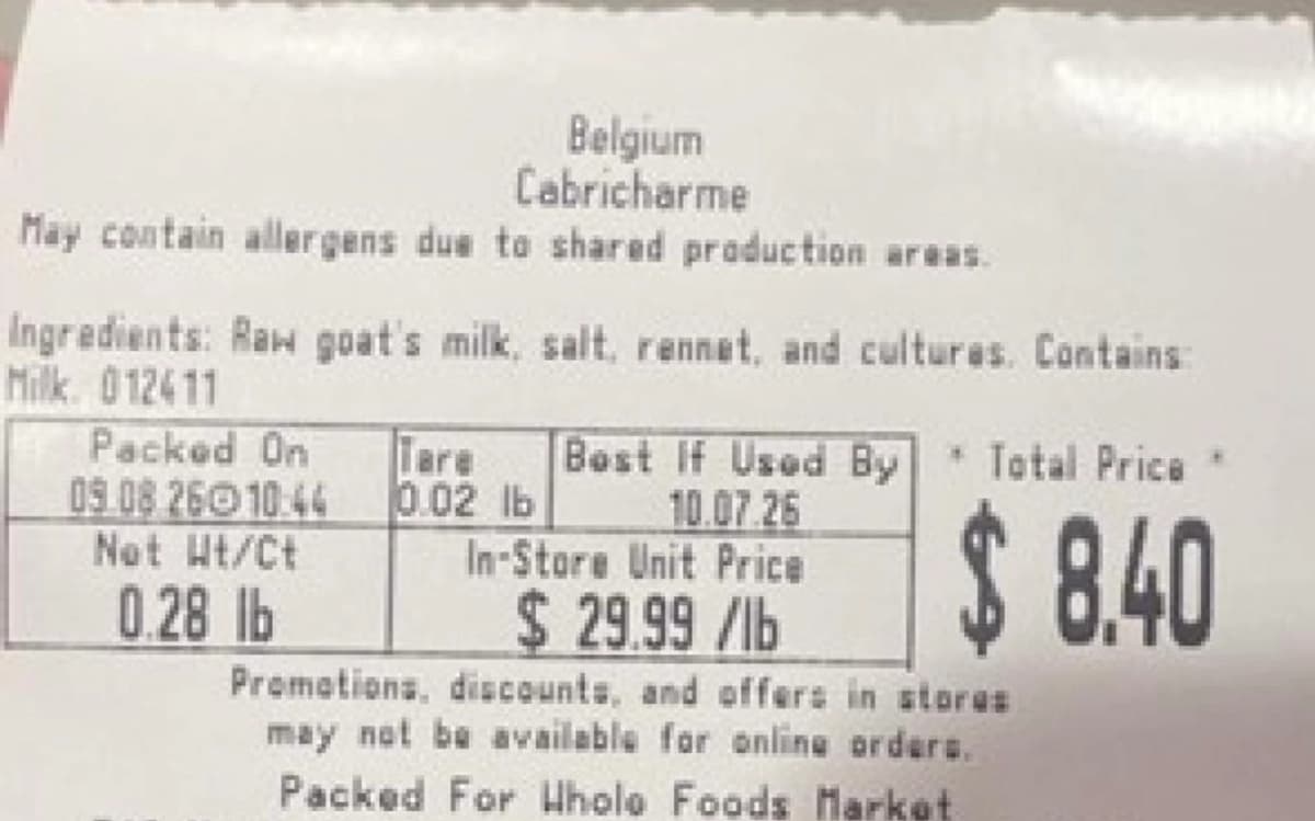 El queso Cabricharme de la cadena Whole Foods, Fromagerie Coop de Mean, fue retirado del mercado el 11 de septiembre de 2026 debido a una contaminación con huevo. (Captura de pantalla vía The Epoch Times/FDA).