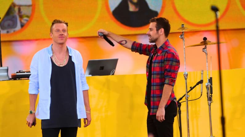 Rapero queda fuera de la gira de Ed Sheeran tras expresar su apoyo a Palestina en Nueva Jersey