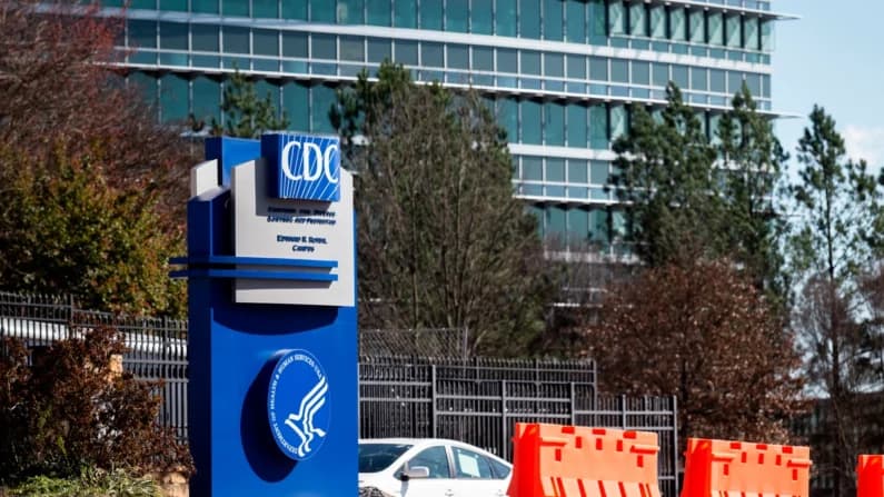 La mayoría de los adultos en EE. UU. luchan contra la fatiga, según informe de los CDC