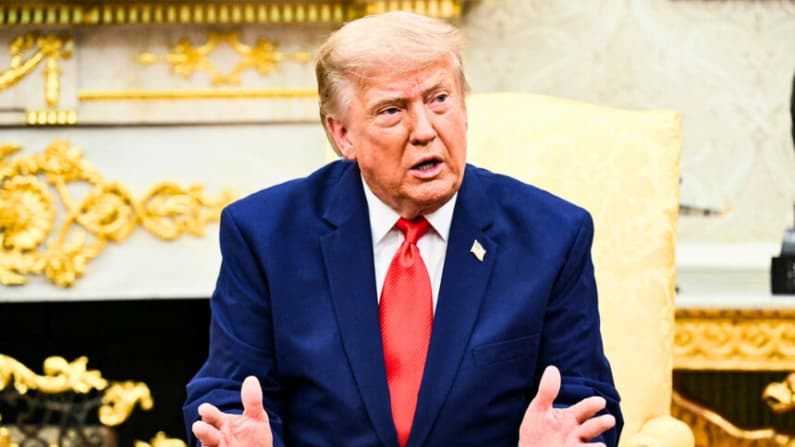 Trump critica a la Corte Suprema por rechazar la norma sobre el voto por correo