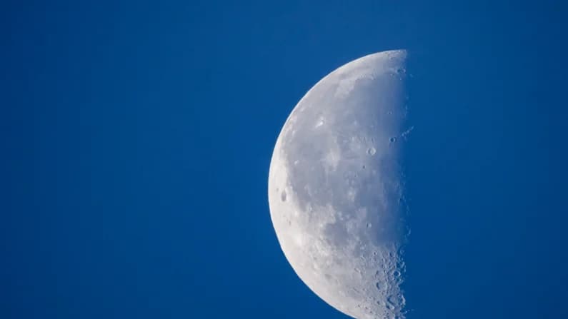 Director de la NASA dice que es fundamental que Estados Unidos gane la carrera espacial contra China
