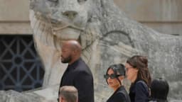 Indemnizan a Kim Kardashian con 1 euro tras asalto en París