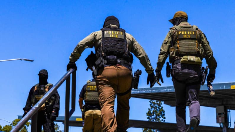 Una operación de ICE de 5 días resulta en 426 detenciones en Indiana