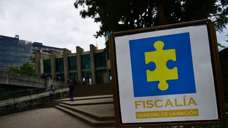 Autoridades colombianas capturan a 10 integrantes del TdA que extorsionaban a más de 60 conductores