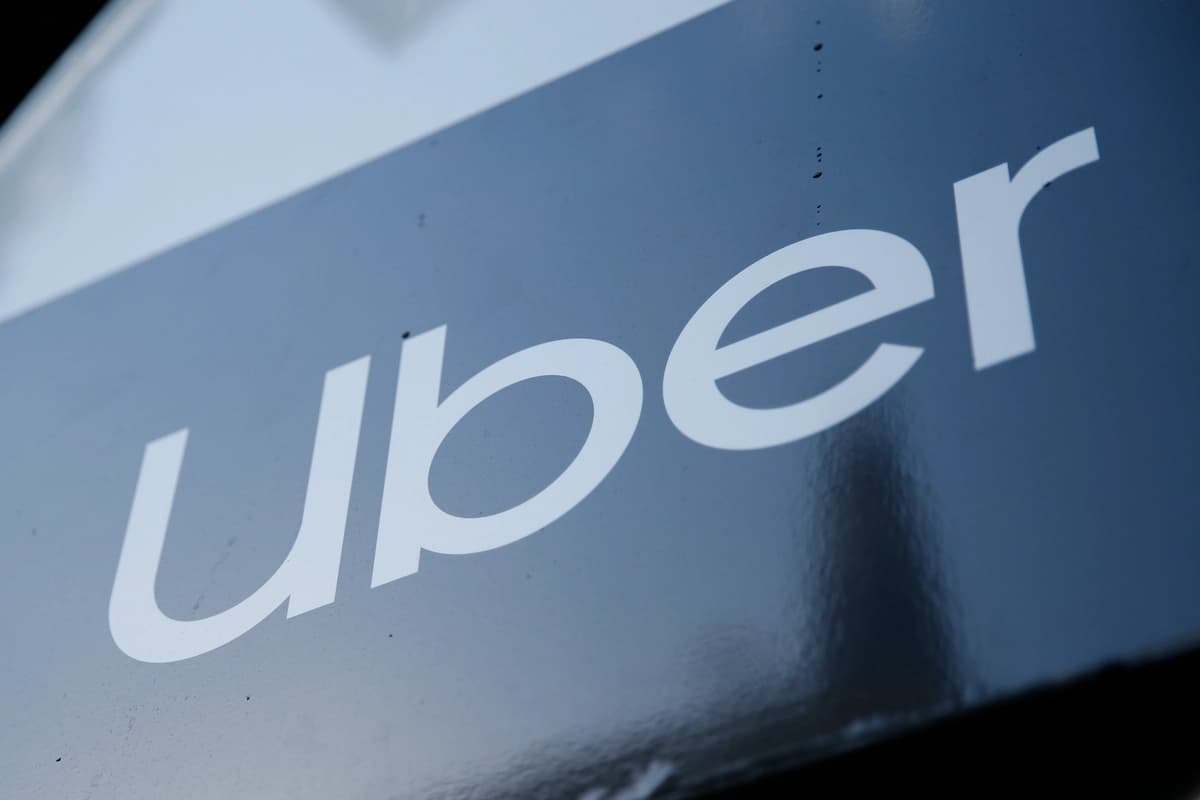 El logotipo de Uber en Londres el 17 de marzo de 2021. (Hollie Adams/Getty Images)