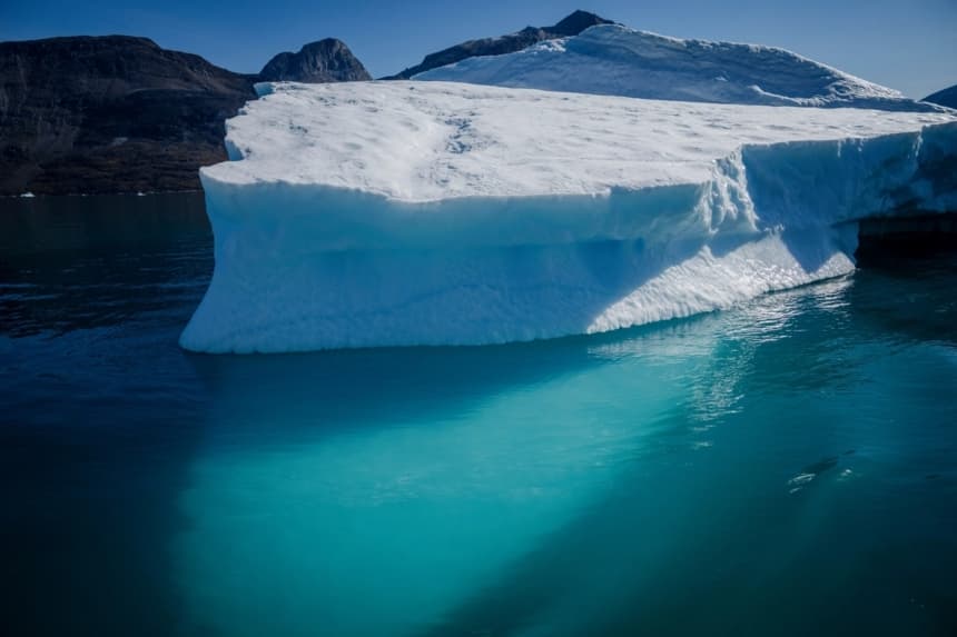 Iceberg observado durante un viaje en barco a Qoornoq, Groenlandia, el 6 de septiembre de 2026. (Mads Claus Rasmussen/Ritzau Scanpix vía AP)