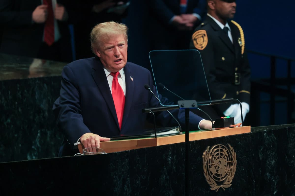 El presidente de EE. UU., Donald Trump, habla durante la 81.ª sesión de la Asamblea General de la ONU en la sede de la organización en la ciudad de Nueva York el 22 de septiembre de 2026. (Spencer Platt/Getty Images)