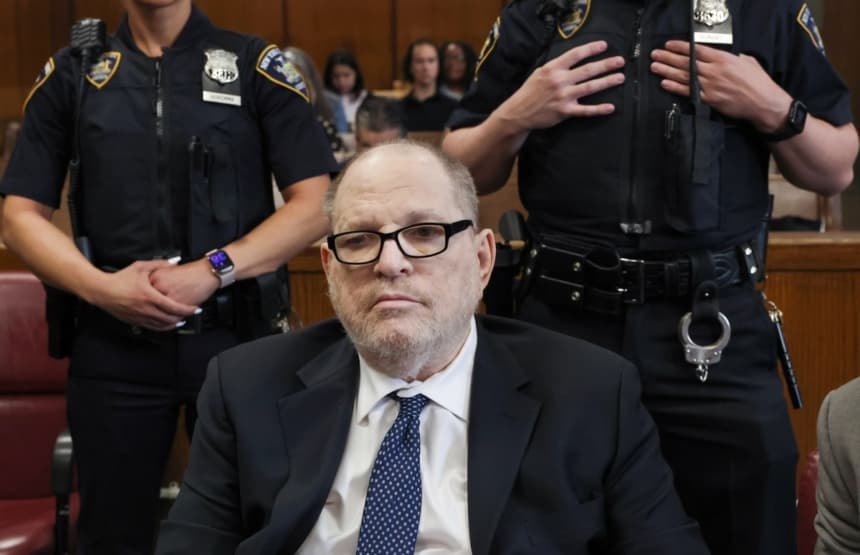 Harvey Weinstein comparece ante la corte penal de Manhattan, en Nueva York, el 15 de mayo de 2026. (Timothy A. Clary/Foto de Pool vía AP)