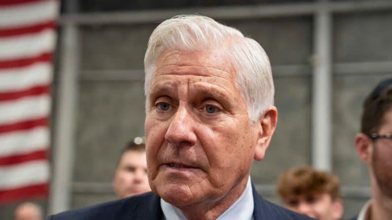 Exconcejal demócrata de Nueva York respalda al republicano Blakeman para gobernador de Nueva York