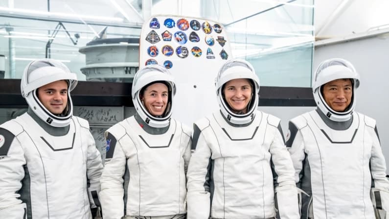 La NASA anuncia la misión Crew-14 de SpaceX a la Estación Espacial Internacional