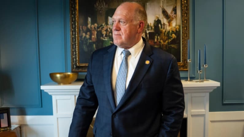 Homan: EE. UU. localiza a 157,000 niños que cruzaron la frontera solos