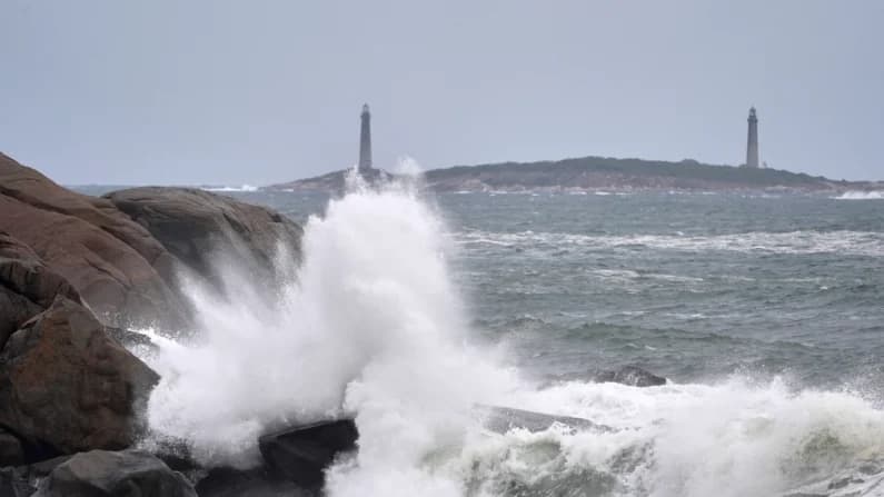 Tormenta del noreste de EE. UU. deja a más de 100,000 personas sin electricidad