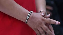 Capturan en El Salvador a dos hombres presuntamente vinculados a la MS-13 y que fueron deportados por EE. UU.