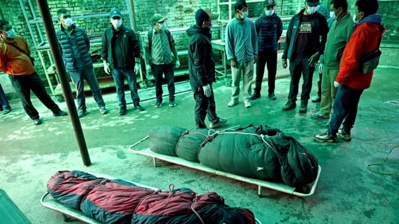 Doce personas desaparecen y cuatro mueren por un alud en una zona montañosa de Nepal