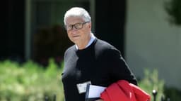 Bill Gates advierte que la IA podría causar "mil millones de muertes" y vuelve a pedir que se regule