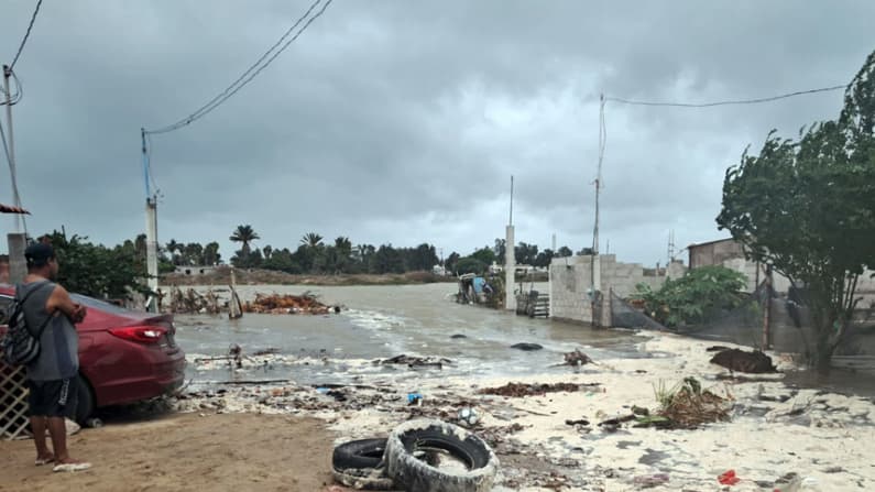 Polo cruza Baja California Sur sin causar muertes y enfila hacia el noroeste de México