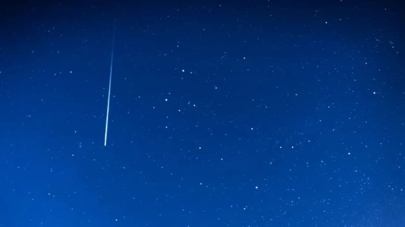Dos lluvias de meteoros brillarán en el cielo nocturno alrededor de Halloween