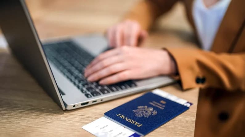 Estados Unidos permitirá las solicitudes de pasaporte por primera vez en línea: Rubio