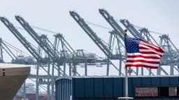 Corte escucha impugnación a los aranceles de Trump por trabajo forzado