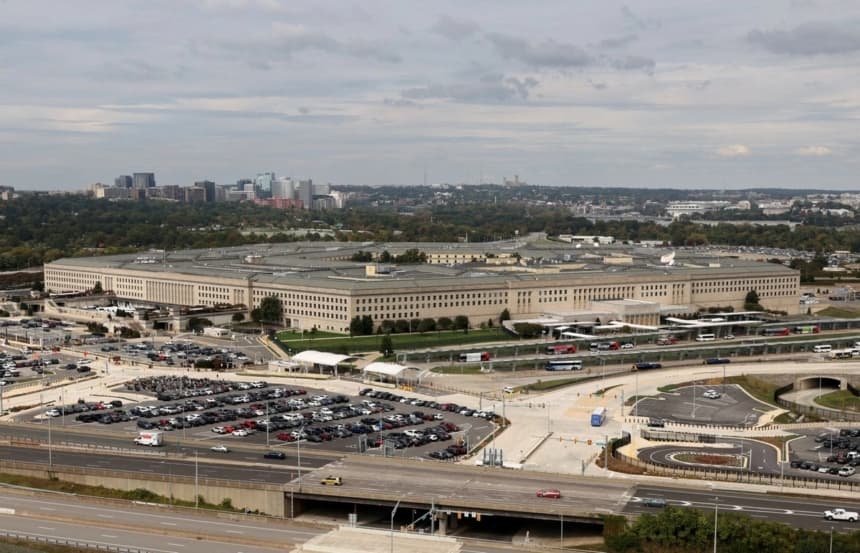 Vista general del Pentágono en Washington el 15 de octubre de 2025. (Kevin Lamarque/Reuters)