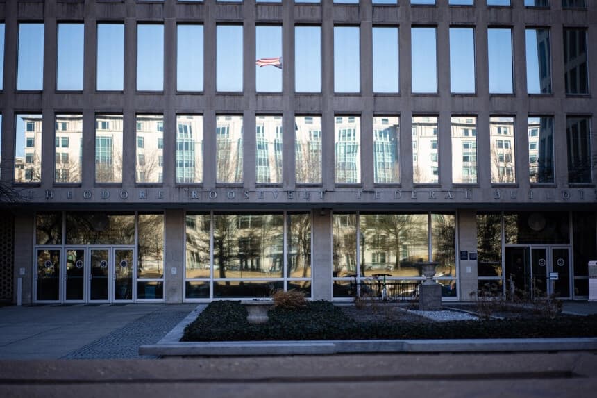 La Oficina de Gestión de Personal de EE. UU. en Washington el 14 de febrero de 2025. (Madalina Vasiliu/The Epoch Times).