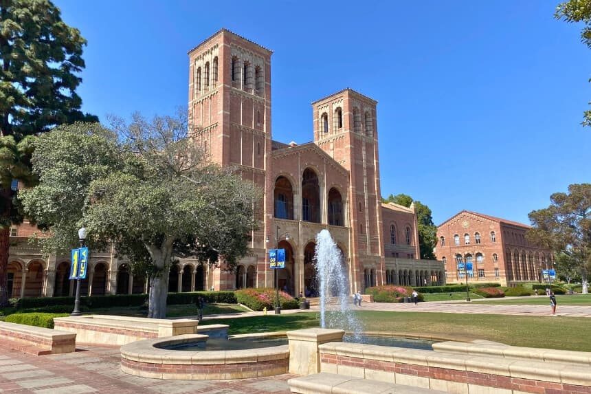 Royce Hall, en el campus de la UCLA, el 22 de junio de 2025. (Joyce Kuo/The Epoch Times).