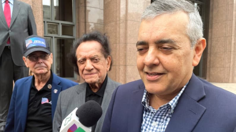 Condenan a 10 años de prisión a exrepresentante David Rivera por cabildeo para Venezuela