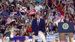 Trump impulsa a los republicanos con un mitin en Alabama
