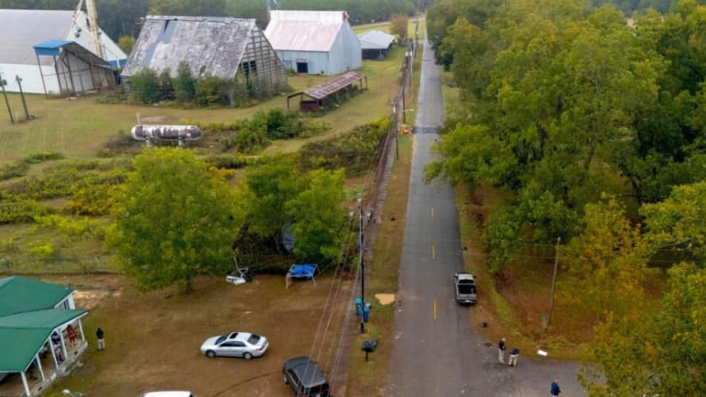 2 muertos y decenas de heridos tras un tiroteo en una fiesta callejera de bienvenida en el sur de Georgia