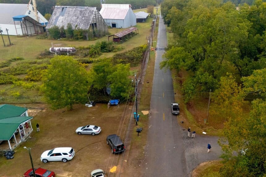 2 muertos y decenas de heridos tras un tiroteo en una fiesta callejera de bienvenida en el sur de Georgia
