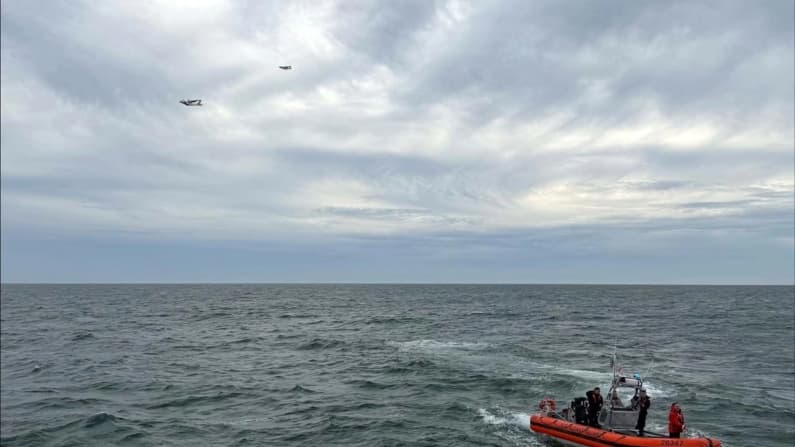 Encuentran restos de ambulancia aérea desaparecida con seis personas a bordo