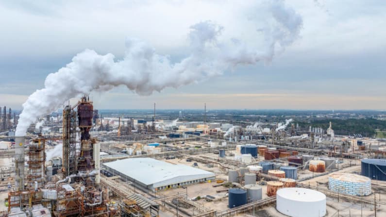 Corte Suprema cuestiona plan de Boulder para que petroleras paguen por el cambio climático