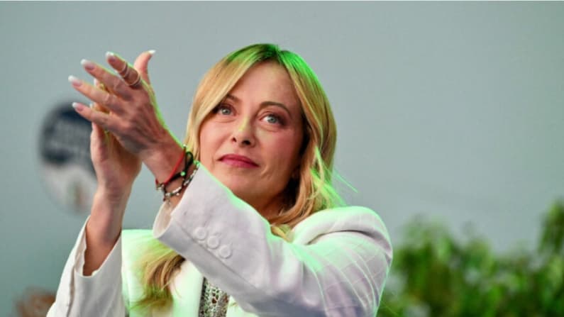 Meloni busca registrar su voz como marca ante auge de deepfakes de IA