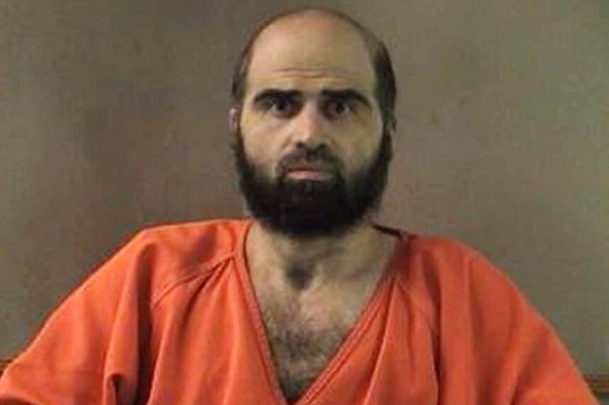 Esta fotografía de archivo, sin fecha, facilitada por la Oficina del Sheriff del condado de Bell, muestra al mayor Nidal Hasan, condenado por el tiroteo de 2009 en Fort Hood, que dejó 13 muertos y más de 30 heridos. (Oficina del Sheriff del condado de Bell/AP).