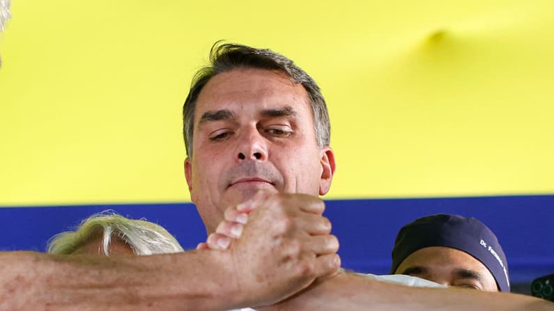 Disputa en Brasil entra en nueva fase: Bolsonaro proclama el “fin de la era del PT” y Lula reorganiza su campaña